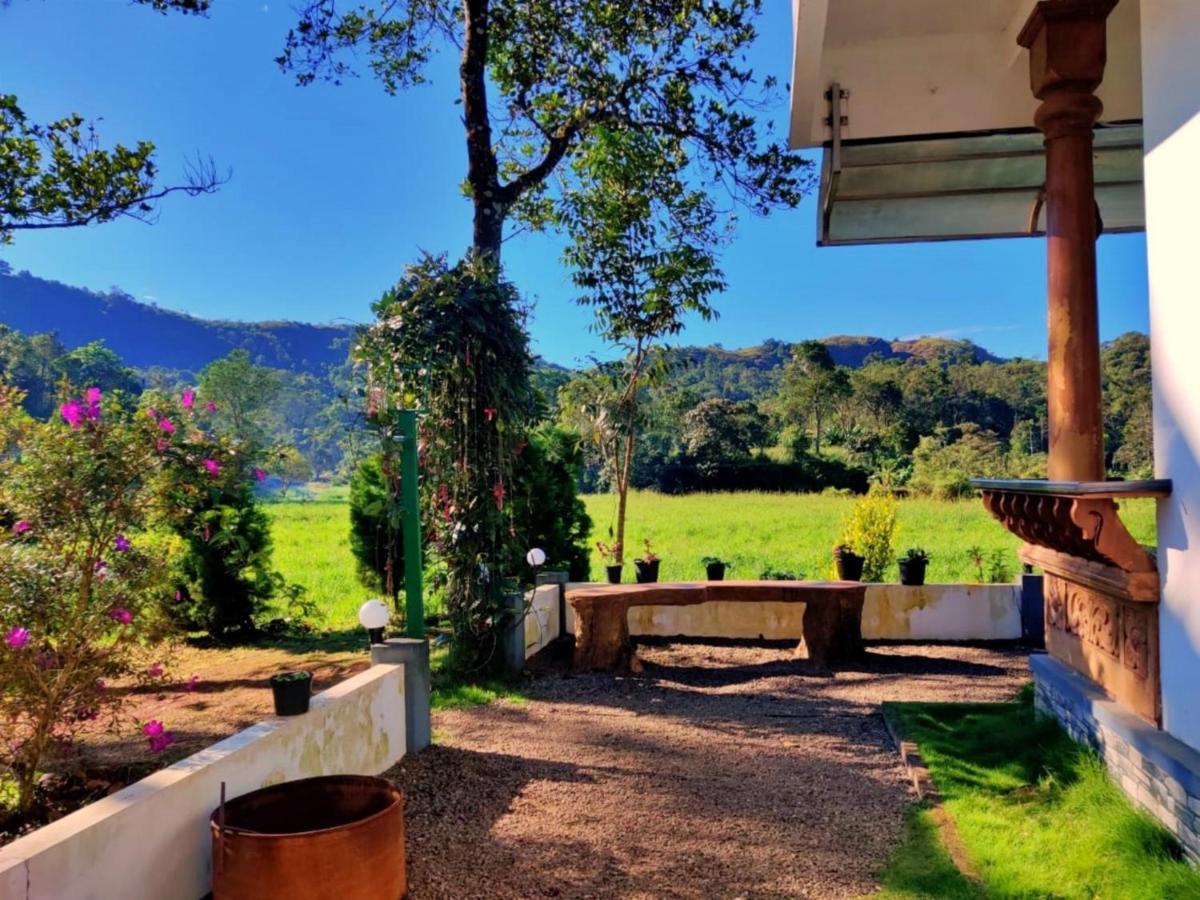 Wild Mist Homestay มุนนาร์ ภายนอก รูปภาพ